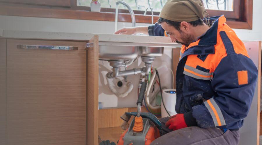 Local water heater installation in Centralia, IL